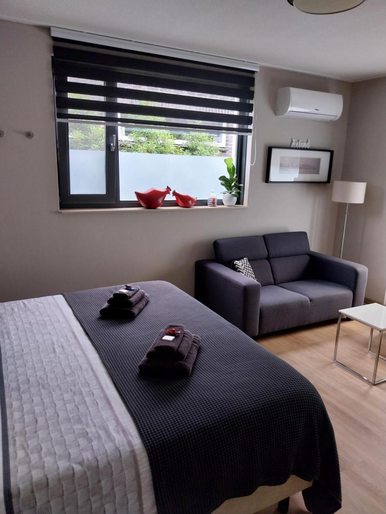 Elvis Presley Private Studio With Kitchen And Airconditioning Goes Exteriör bild