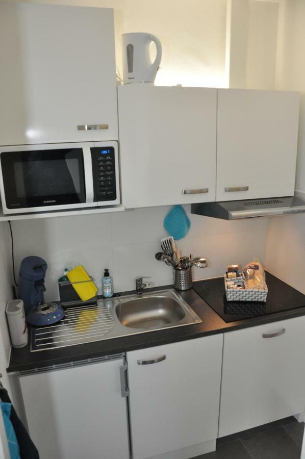 Elvis Presley Private Studio With Kitchen And Airconditioning Goes Exteriör bild